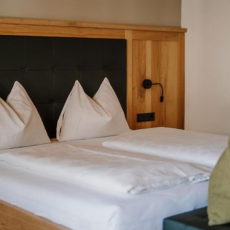 Hotel Weingut Klosterhof 卡尔达罗 外观 照片