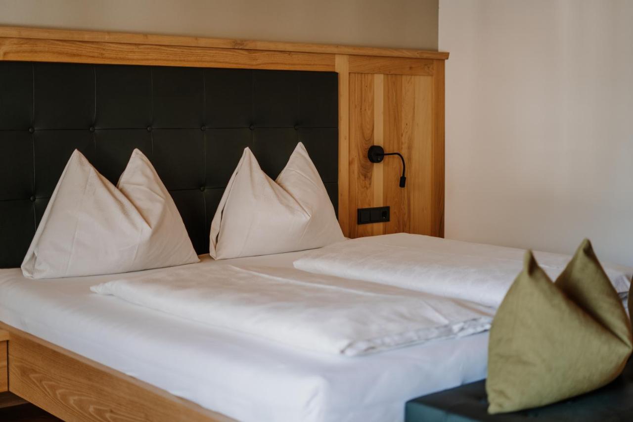 Hotel Weingut Klosterhof 卡尔达罗 外观 照片