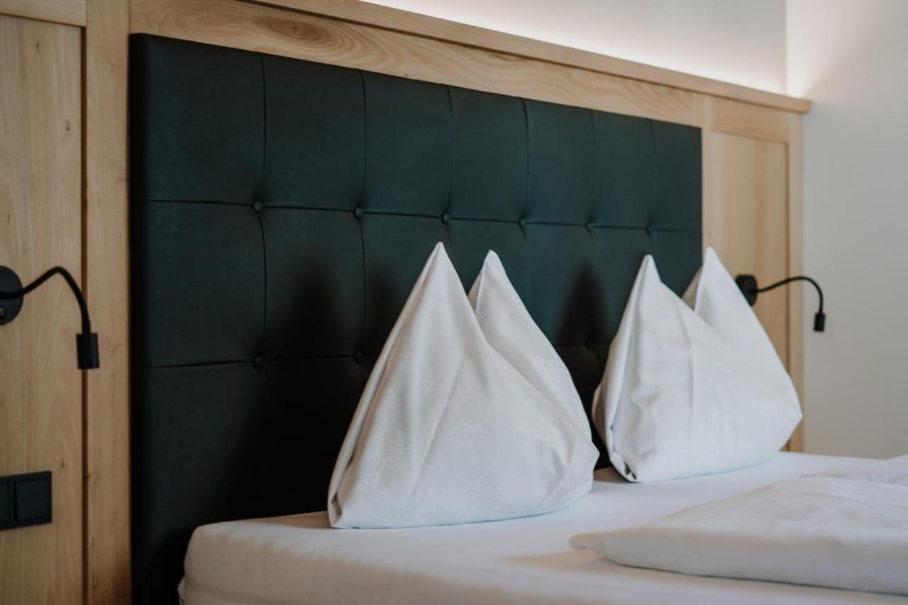Hotel Weingut Klosterhof 卡尔达罗 外观 照片