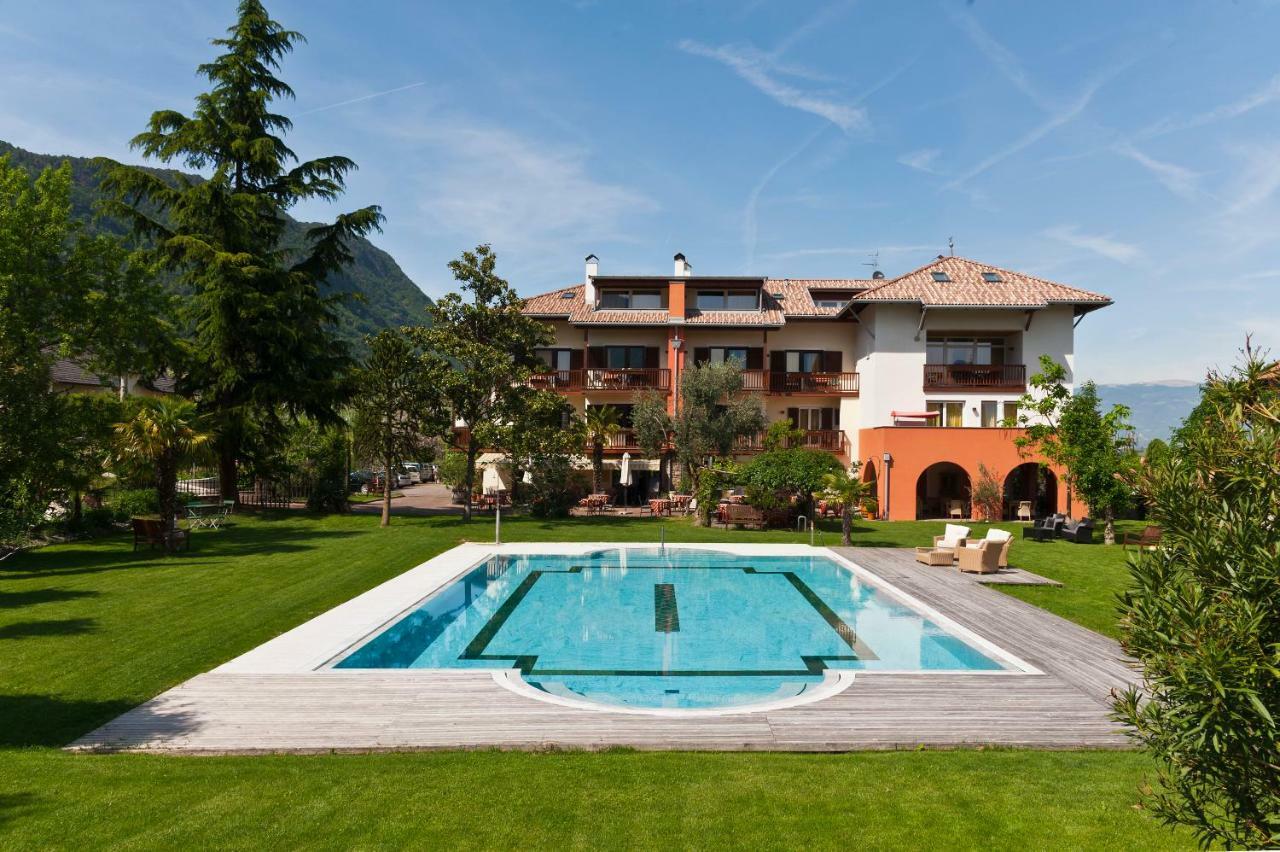 Hotel Weingut Klosterhof 卡尔达罗 外观 照片