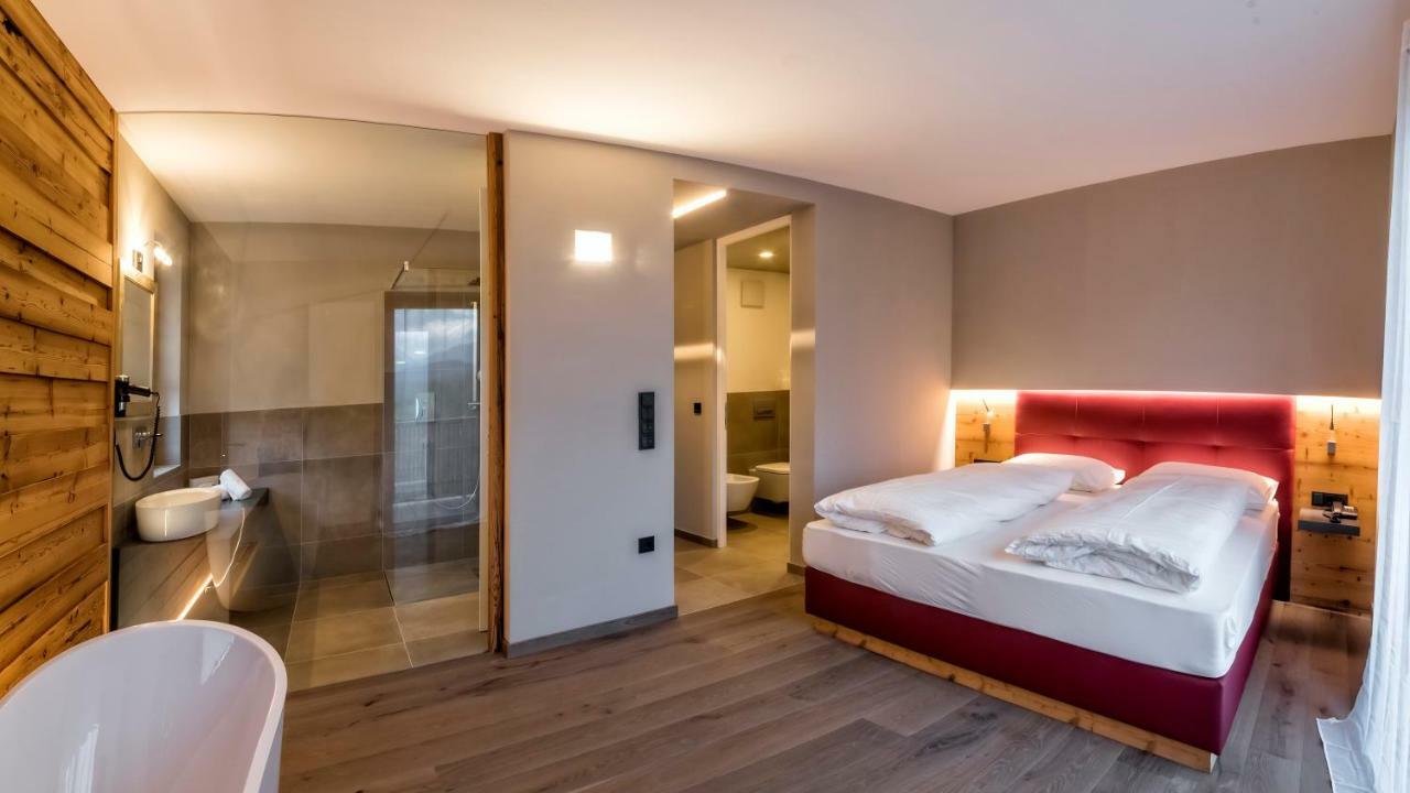 Hotel Weingut Klosterhof 卡尔达罗 外观 照片
